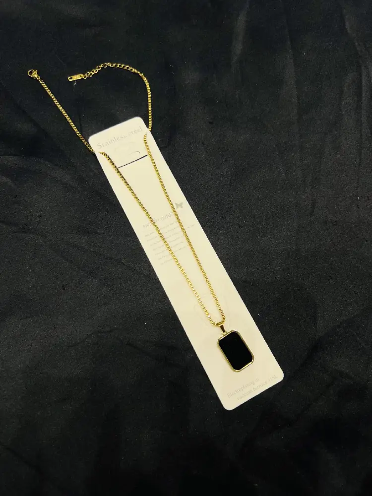 Stainless Steel Elegant Onyx Pendant