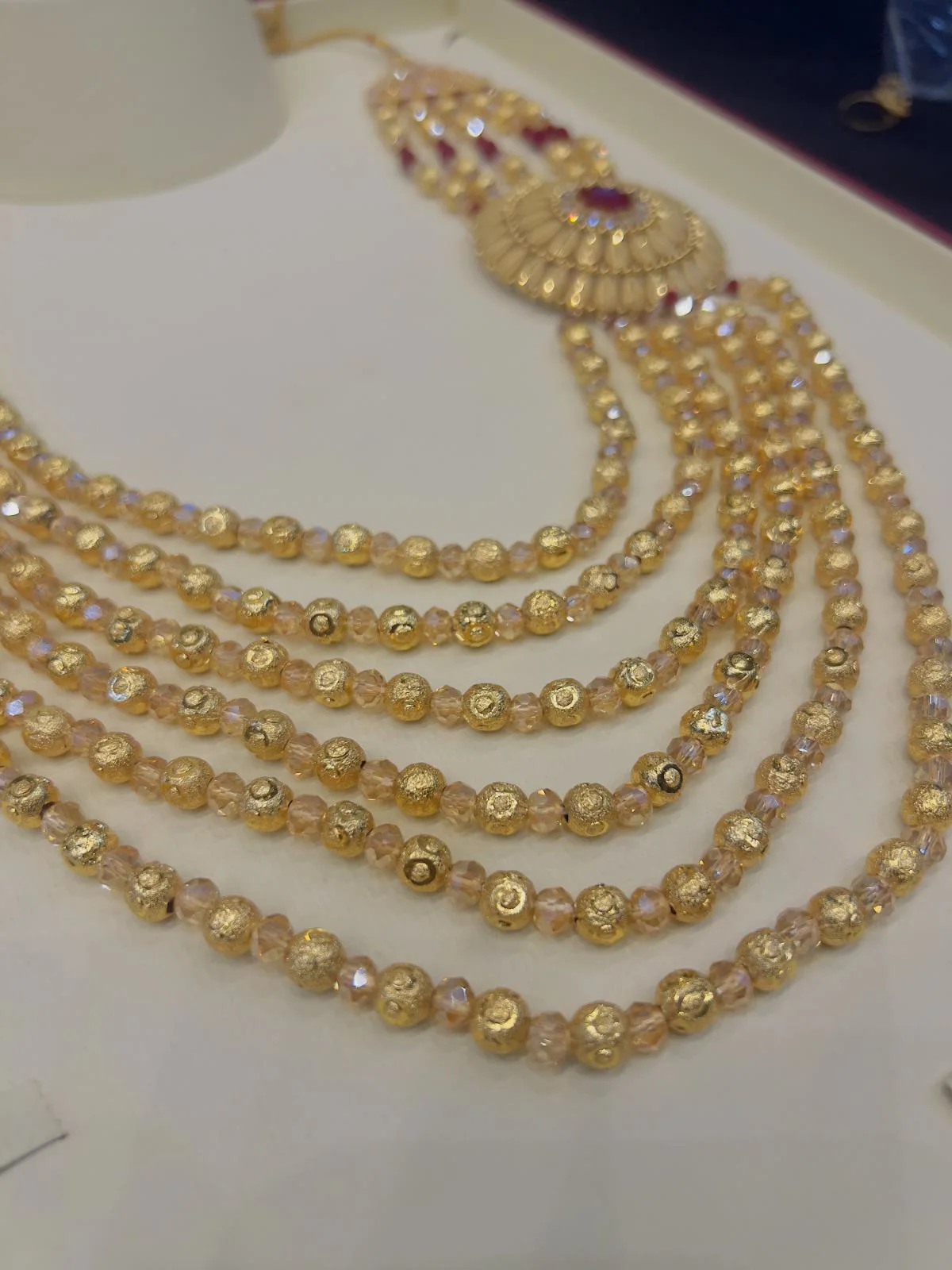 Gold polished katmala