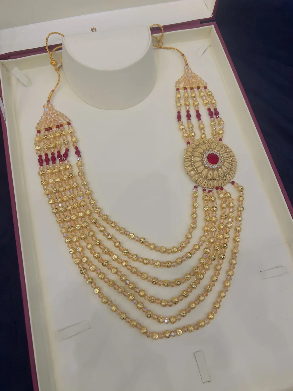 Gold polished katmala