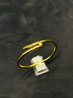 Stainless  Steel Luxury Nail Handcuff view 2