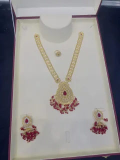 Beautiful gold polish mala set with real goldlook view 1