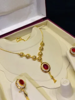 Beautiful  Gold Polish Locket Set  with real gold look view 3
