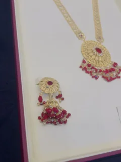 Beautiful gold polish mala set with real goldlook view 4