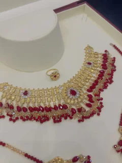 Beautiful gold polish  necklace set with real goldlook view 2